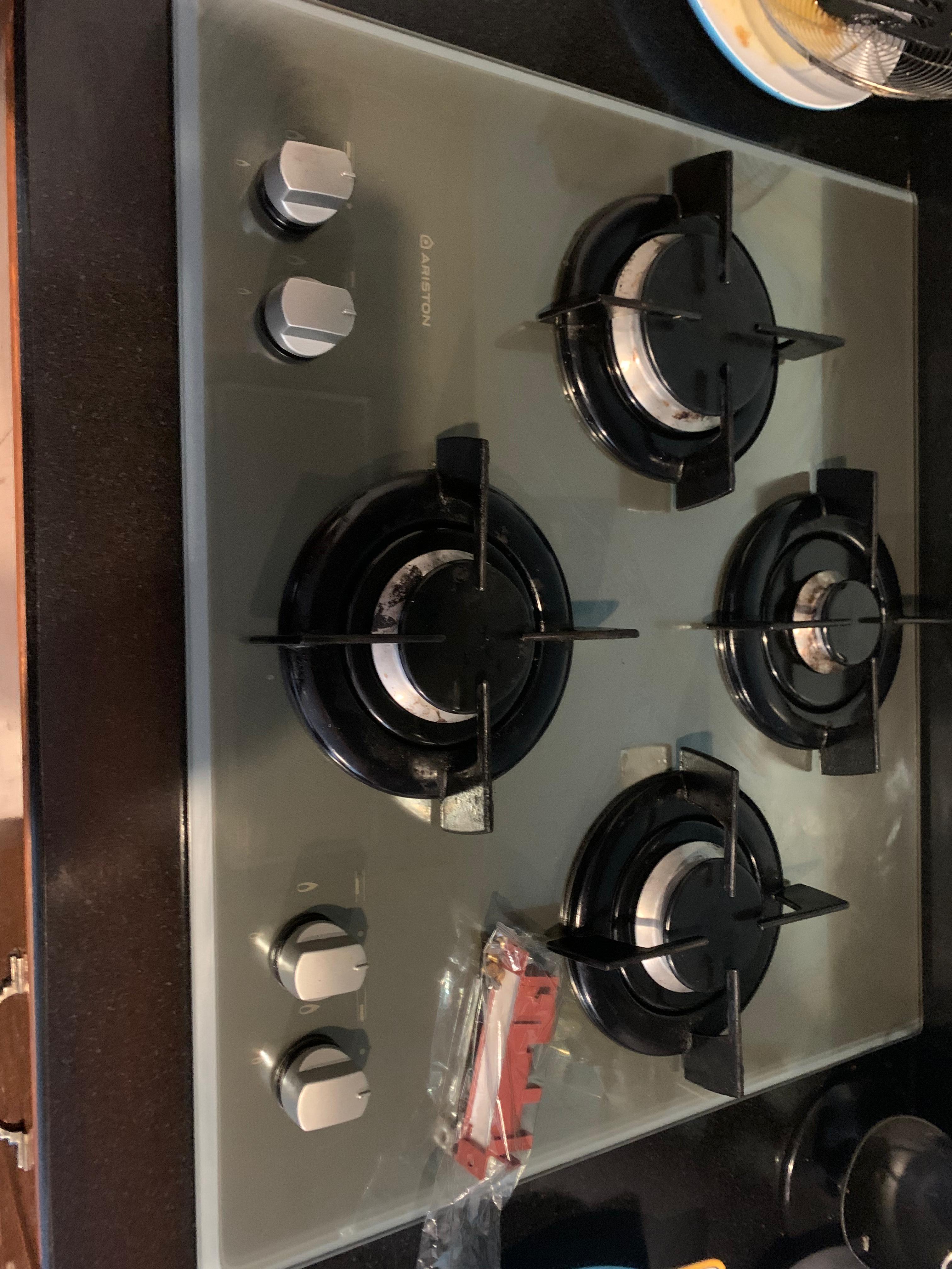 Dokumentasi layanan servis Ariston 12